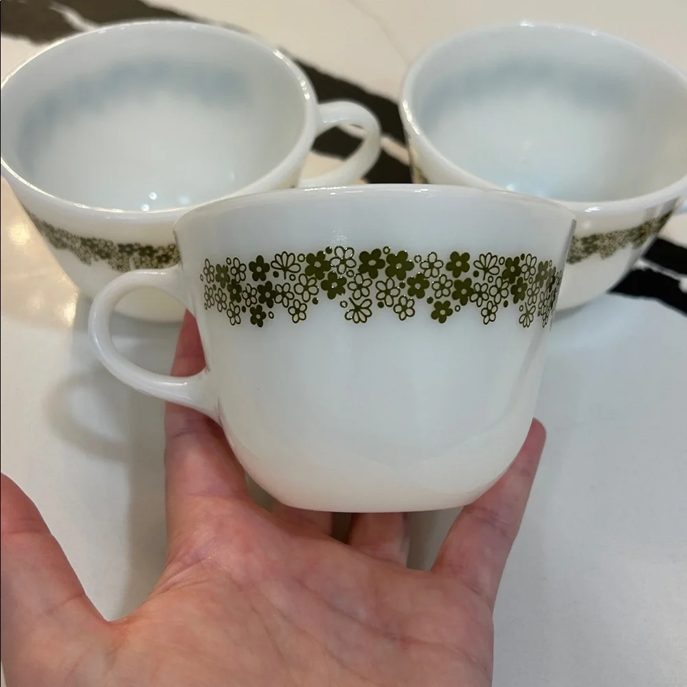 Vintage Pyrex Green Crazy Daisy Spring Blossom Milk Glass Coffee Cups Set of 3